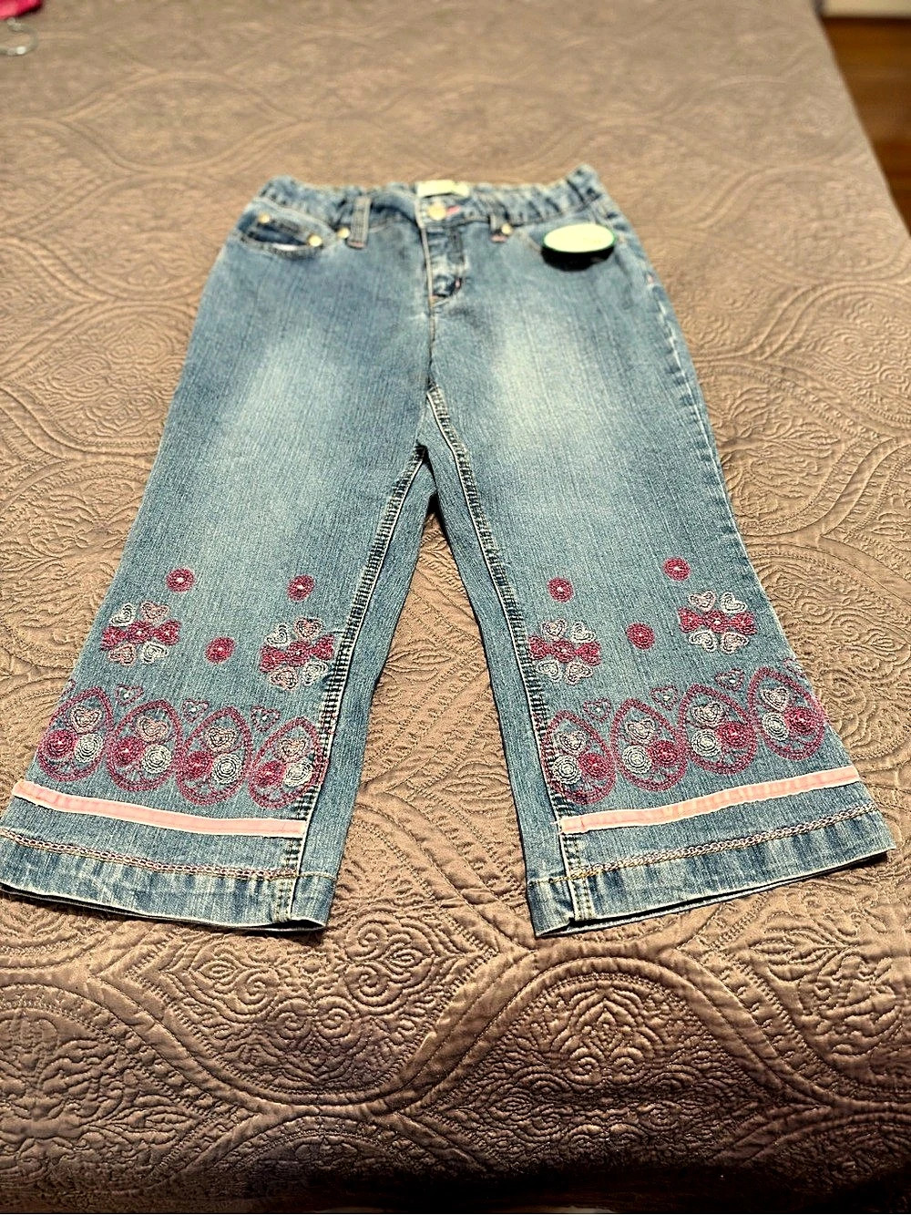 Circo Embroidered Jeans Size 10/12 NWT